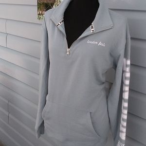 PINK Victoria's Secret London Sweatshirt size XS